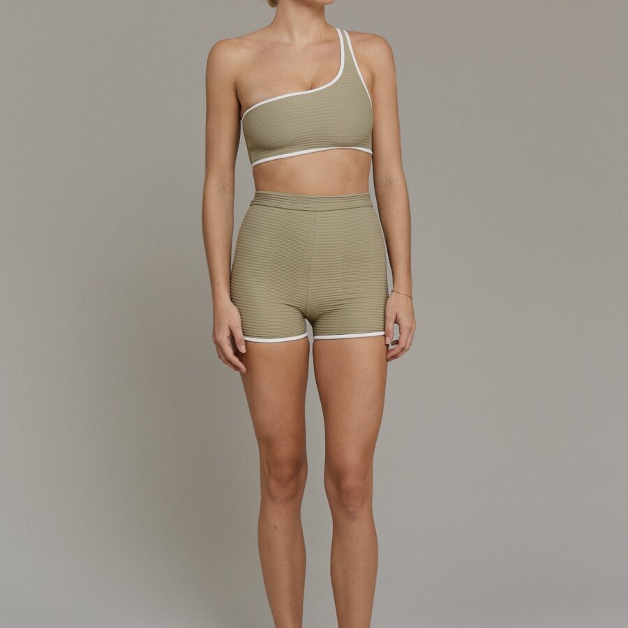 PIPED TOP - PRE-FALL 2026